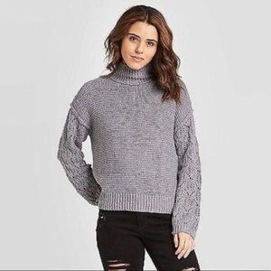 💗(Universal Thread) Gray Chunky Oversized Sweater